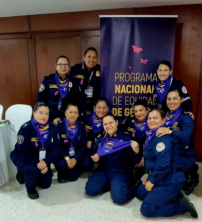 Bomberas en el Encuentro Guardianes de Vida