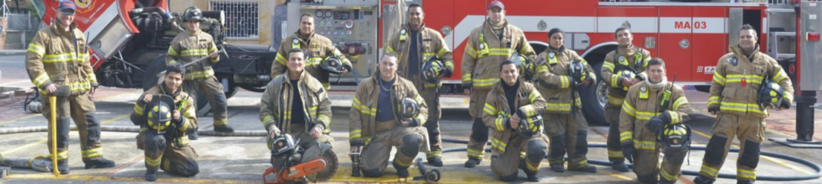 Bomberos de la Unidad Administrativa Especial Cuerpo Oficial Bomberos de Bogotá
