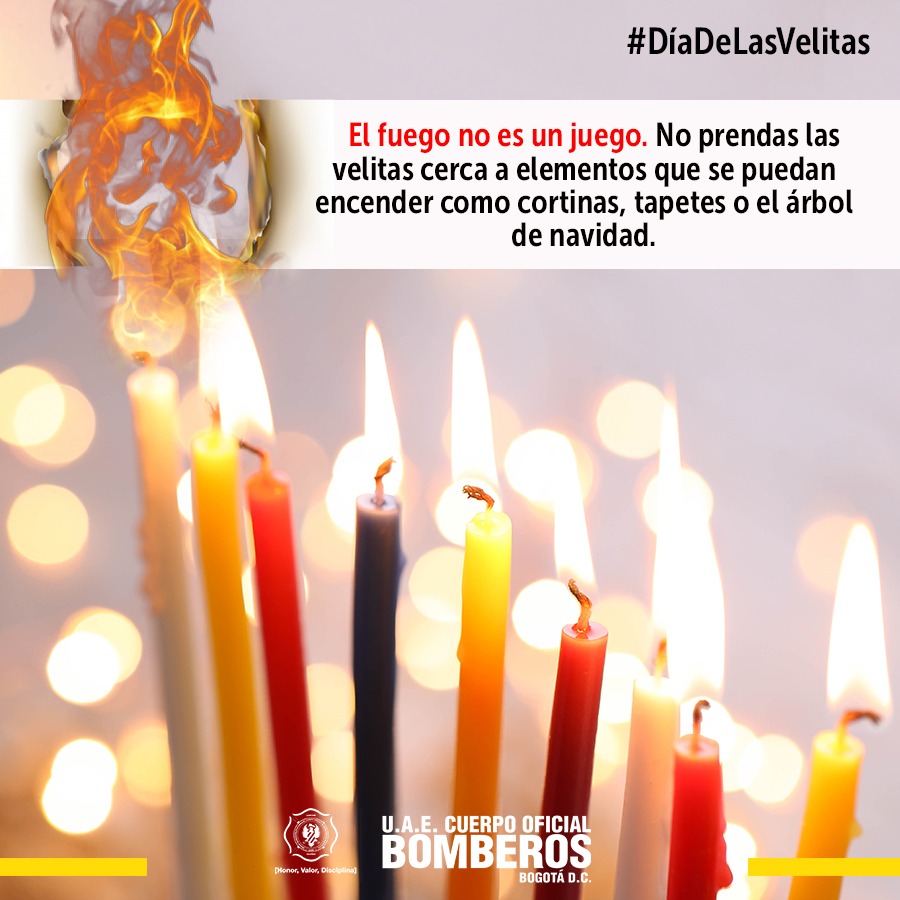 Velas de colores encendidas